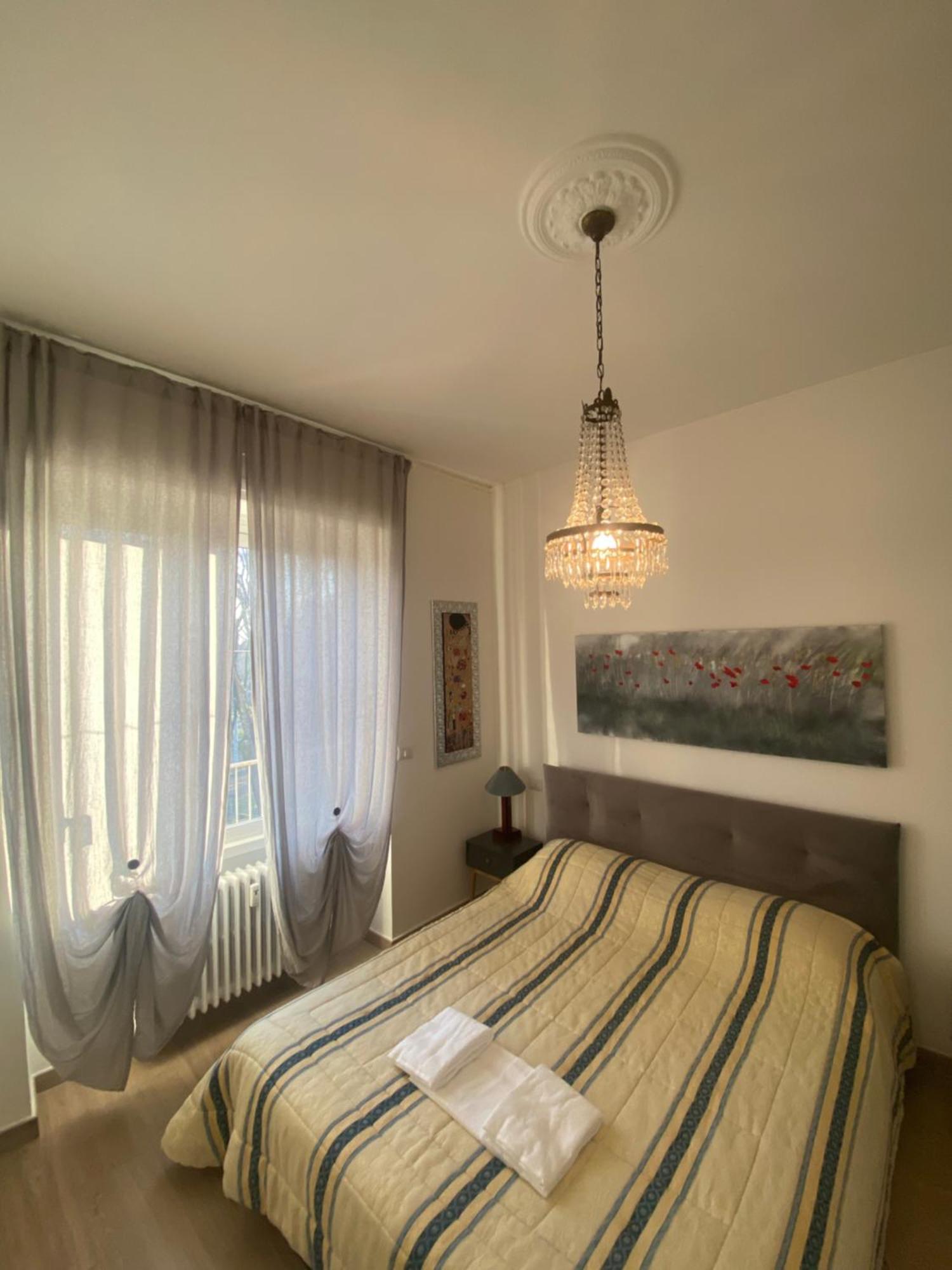 Federico'S House - Eleganza E Stile In Via Anselmo Da Baggio Apartment Milan Luaran gambar